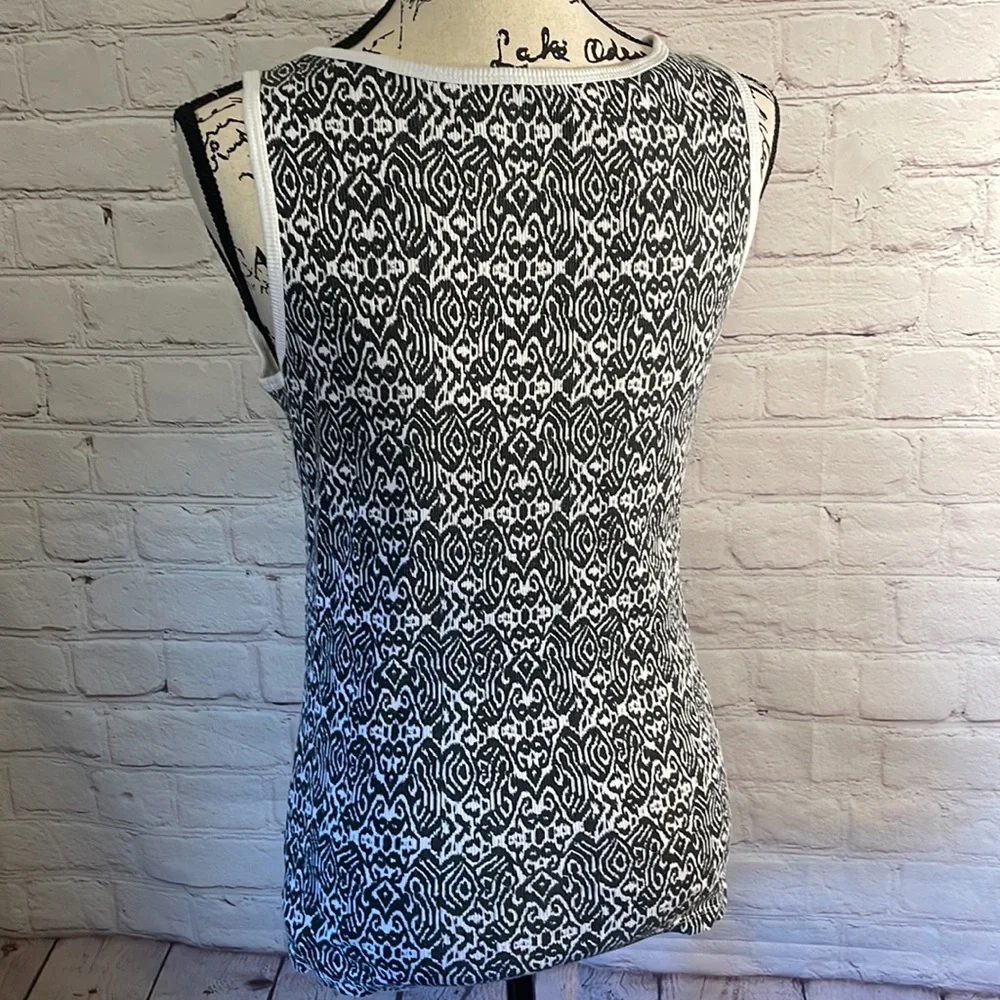 Tank Top Bundle - Picture 9 of 13